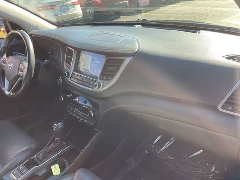 Used 2018 Hyundai Tucson SEL Plus image 13