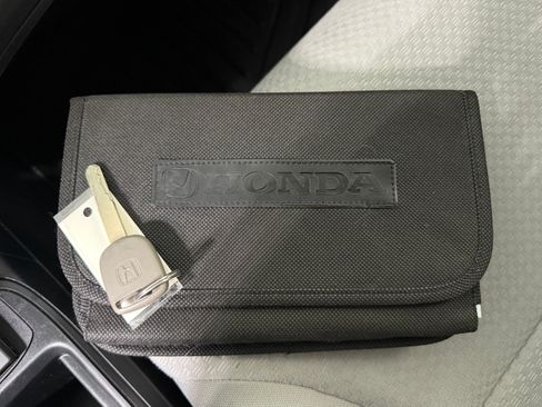 Used 2016 Honda CR-V LX image 22