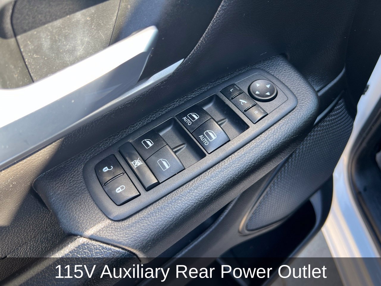 Used 2022 RAM 1500 Lone Star RWD image 14