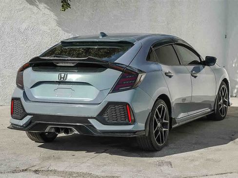 Used 2019 Honda Civic Sport image 4