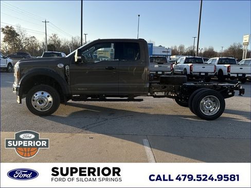 New 2026 Ford F450 XLT w/ XLT Value Package image 9