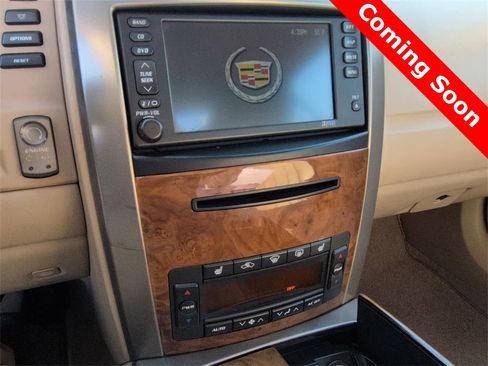 Used 2008 Cadillac XLR image 22