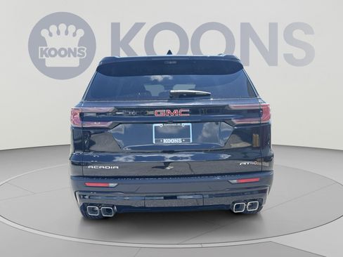 New 2026 GMC Acadia AT4 w/ Luxury Package AWD/4WD image 4