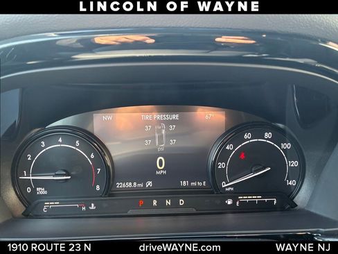 Certified 2020 Lincoln Corsair AWD w/ Equipment Group 101A image 16