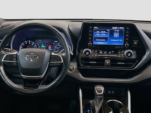 Used 2022 Toyota Highlander XSE FWD image 20