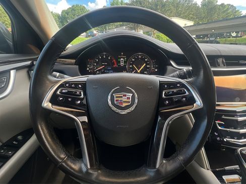 Used 2014 Cadillac XTS Premium FWD image 12