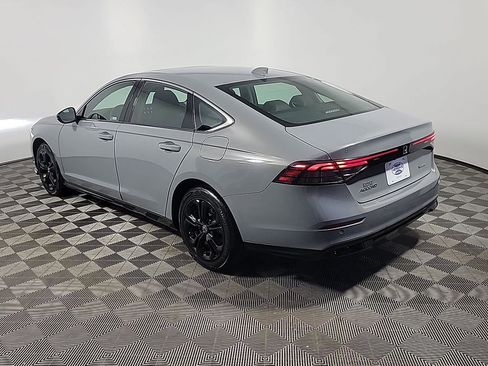 Certified 2023 Honda Accord EX-L image 10