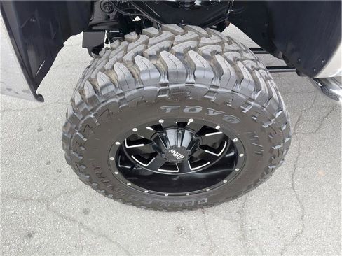 Used 2008 Chevrolet Silverado 2500 LT w/ 1LT Convenience Package image 19