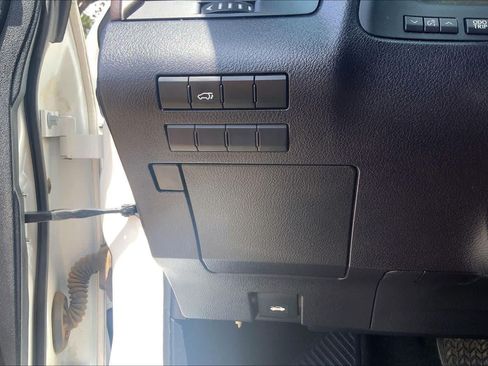 Used 2016 Lexus RX 350 FWD w/ Premium Package image 36