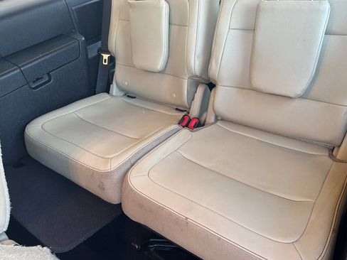 Used 2019 Ford Flex Limited image 16