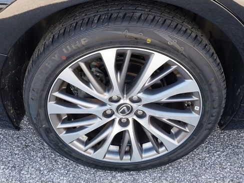 Used 2019 Lexus ES 350 image 10