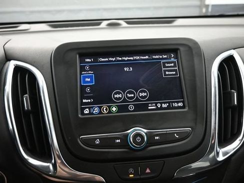 Used 2024 Chevrolet Equinox LT FWD image 18