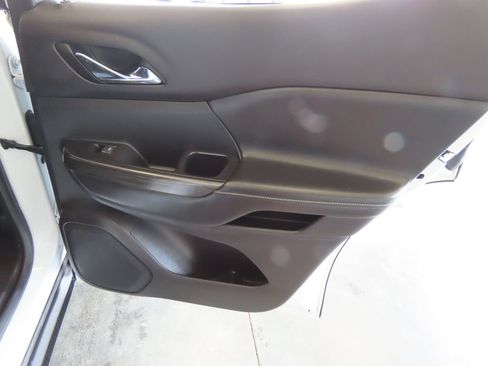 Used 2019 GMC Acadia SLT FWD image 35