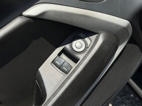 Used 2020 Chevrolet Camaro LT RWD image 16