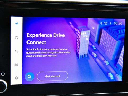 Used 2023 Toyota Highlander XLE image 24