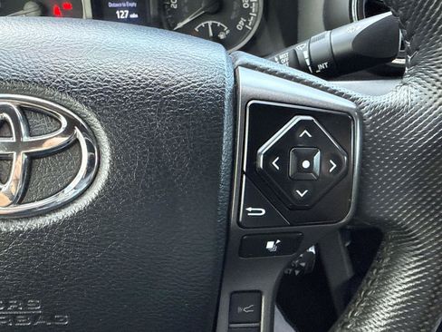 Used 2023 Toyota Tacoma TRD Off-Road AWD/4WD image 24