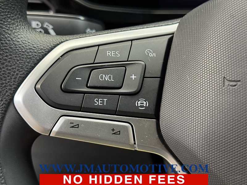 Used 2022 Volkswagen Taos S AWD/4WD image 41