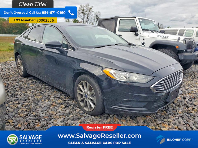 Used 2018 Ford Fusion SE w/ Fusion SE Technology Package FWD image 5