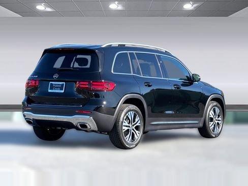 New 2026 Mercedes-Benz GLB 250 image 9