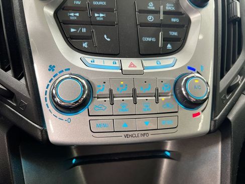 Used 2014 Chevrolet Equinox LT w/ Driver Convenience Package FWD image 16