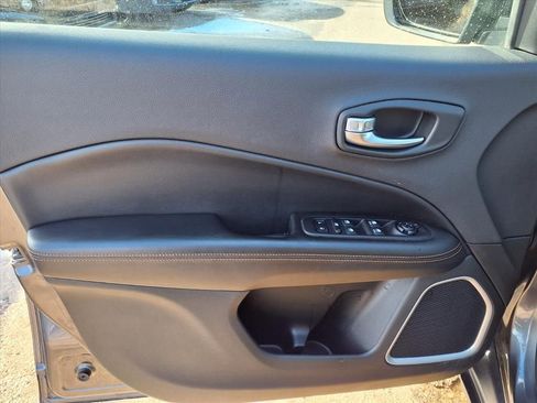 Used 2020 Jeep Compass Limited image 14