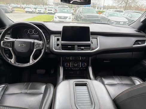 Used 2021 Chevrolet Suburban RST w/ Luxury Package image 23