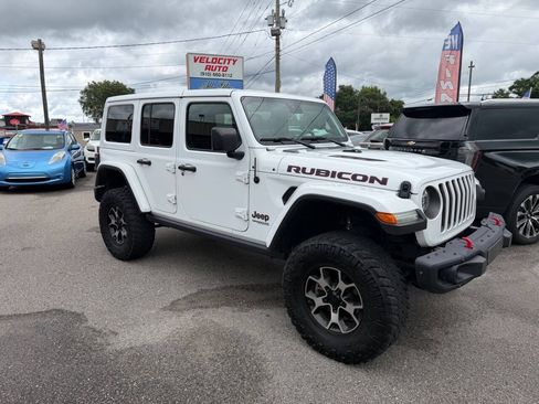 Used 2021 Jeep Wrangler Unlimited Rubicon w/ Dual Top Group AWD/4WD image 6