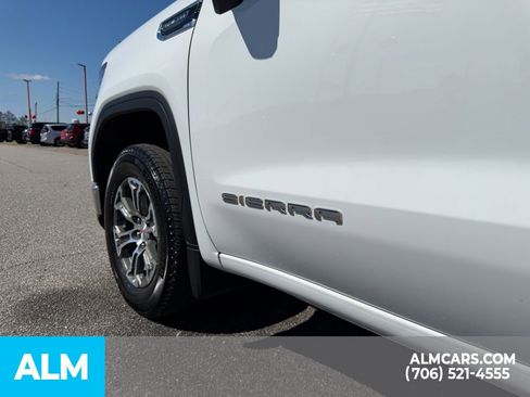 Used 2025 GMC Sierra 1500 SLT RWD image 12