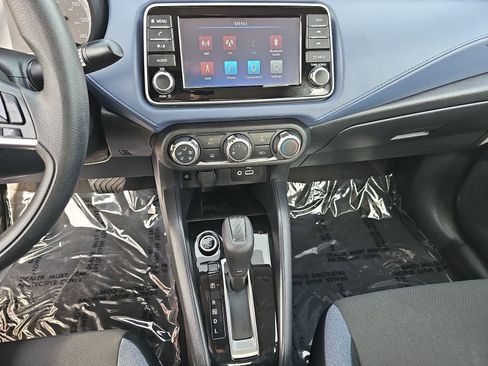 Used 2024 Nissan Versa SV image 21