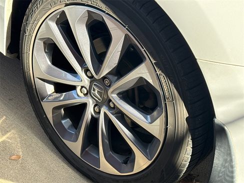 Used 2013 Honda Accord Sport image 10