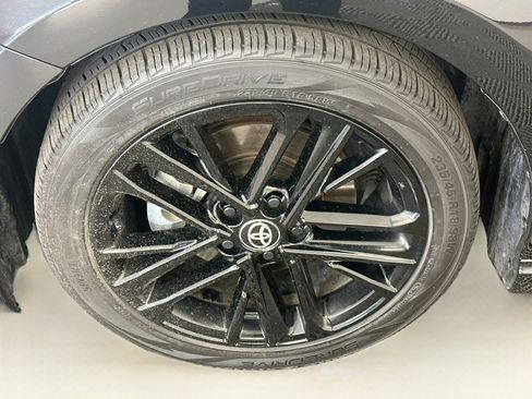 Used 2025 Toyota Camry SE FWD image 35