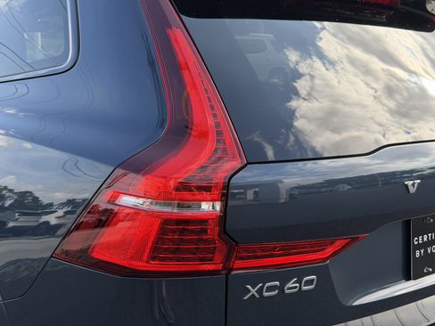 Certified 2023 Volvo XC60 B5 Plus w/ Protection Package Premier image 9