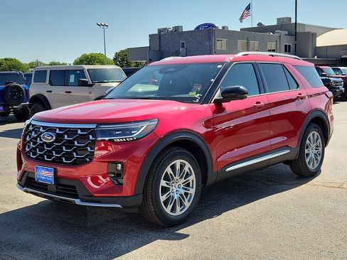 New 2026 Ford Explorer Platinum RWD image 5