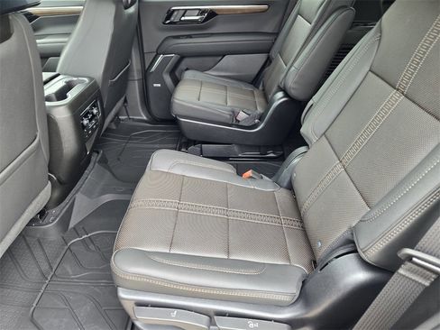 New 2025 Chevrolet Tahoe High Country image 15