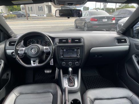 Used 2013 Volkswagen Jetta GLI Autobahn image 23