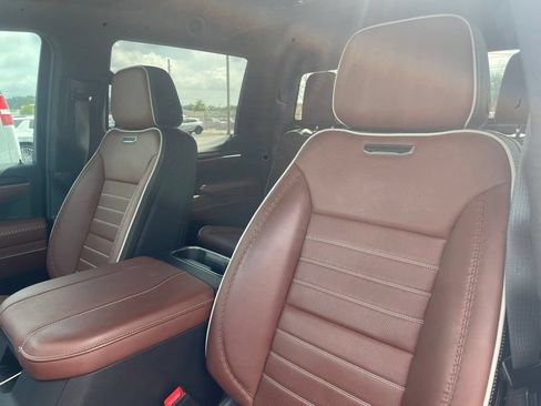 Used 2024 GMC Sierra 1500 Denali Ultimate AWD/4WD image 18