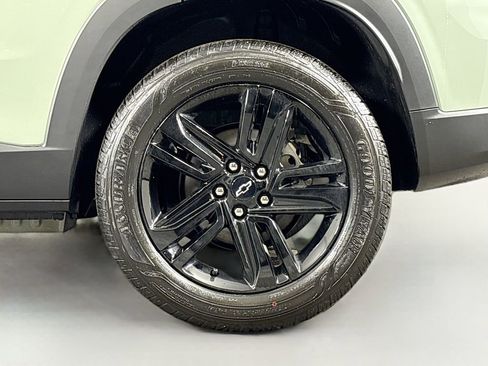 New 2026 Chevrolet Trax ACTIV w/ Sunroof Package image 30