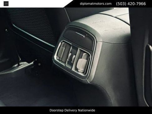 Used 2019 Maserati Levante GranSport AWD/4WD image 22