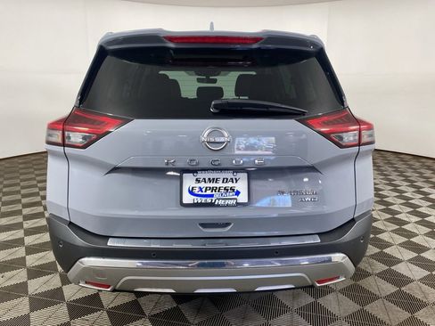 Used 2022 Nissan Rogue Platinum w/ Head-Up Display Package AWD/4WD image 6