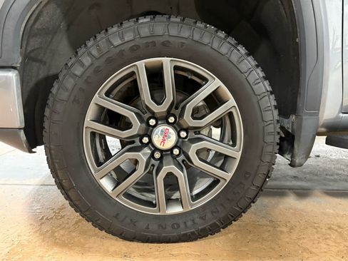 Used 2021 GMC Sierra 1500 AT4 w/ AT4 Premium Package image 12