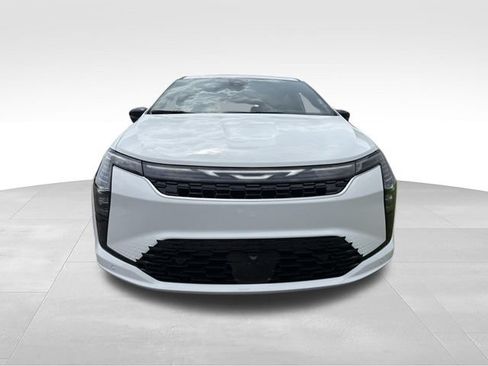 New 2027 Chrysler Pacifica Limited FWD image 8