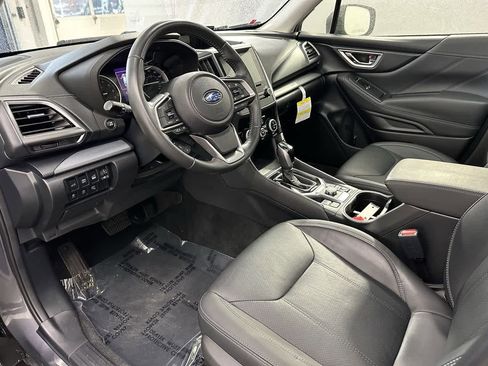 Used 2020 Subaru Forester Limited image 8