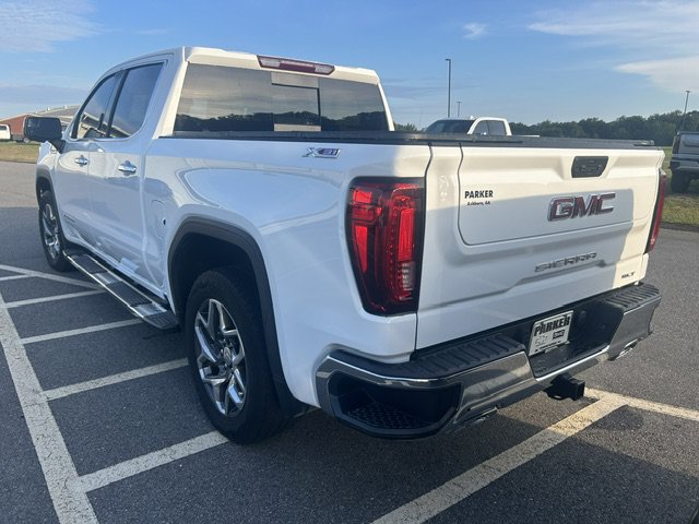 Used 2023 GMC Sierra 1500 SLT w/ SLT Premium Package AWD/4WD image 2