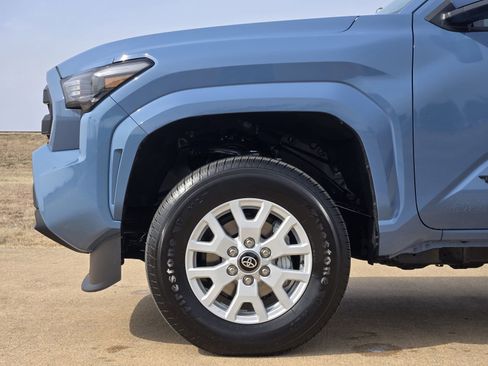New 2026 Toyota Tacoma SR5 image 10