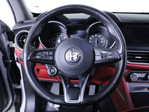 Used 2020 Alfa Romeo Stelvio Sport w/ Quick Order Package 22K Sport image 21