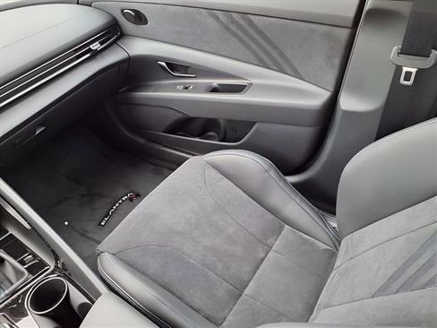 New 2025 Hyundai Elantra N image 14