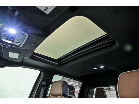 New 2026 GMC Sierra 1500 Denali Ultimate w/ LPO, Black Badging Package AWD/4WD image 11