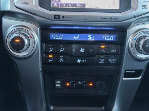 Used 2017 Toyota 4Runner SR5 image 25