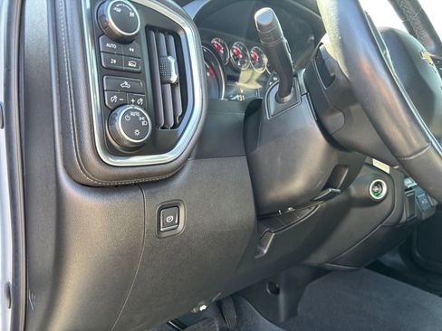 Used 2019 Chevrolet Silverado 1500 LT w/ All-Star Edition AWD/4WD image 23