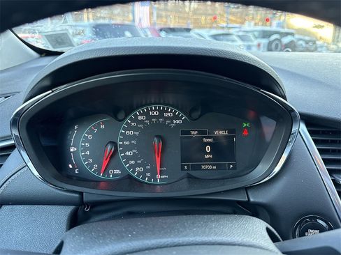 Used 2018 Chevrolet Trax Premier image 8